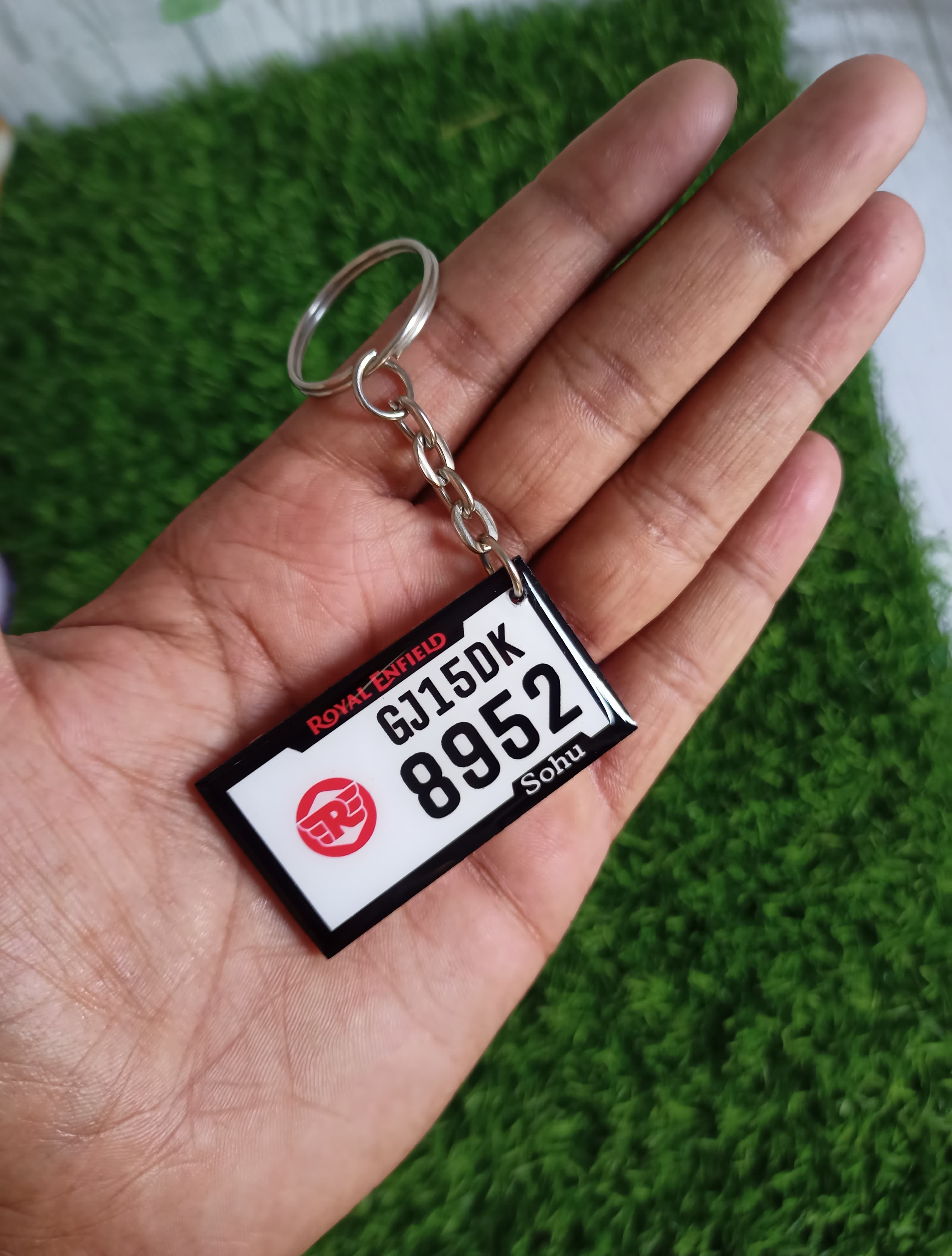 Number plate keychain