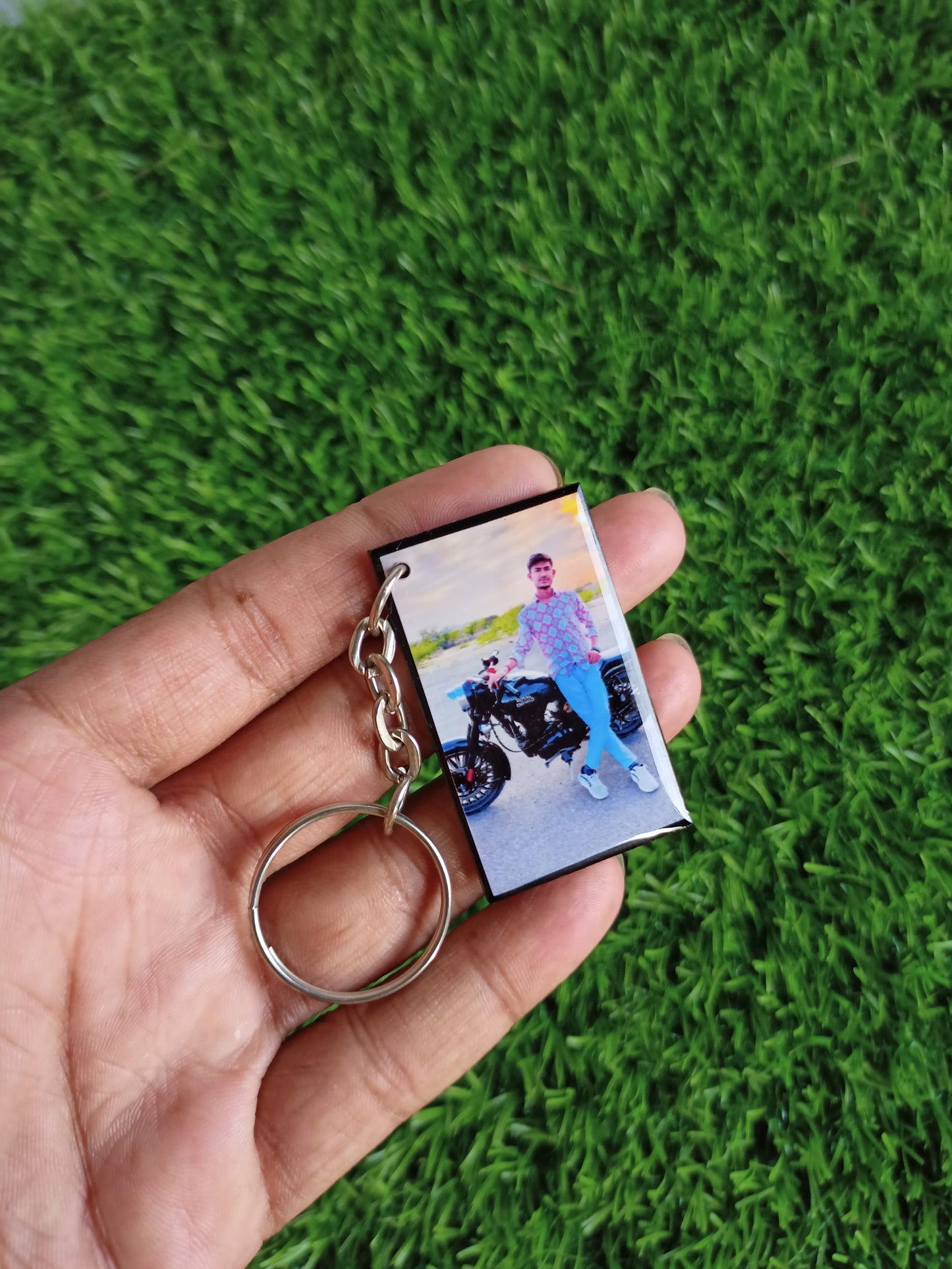 keychain Total Price 379/- (50 Booking and 329 COD)